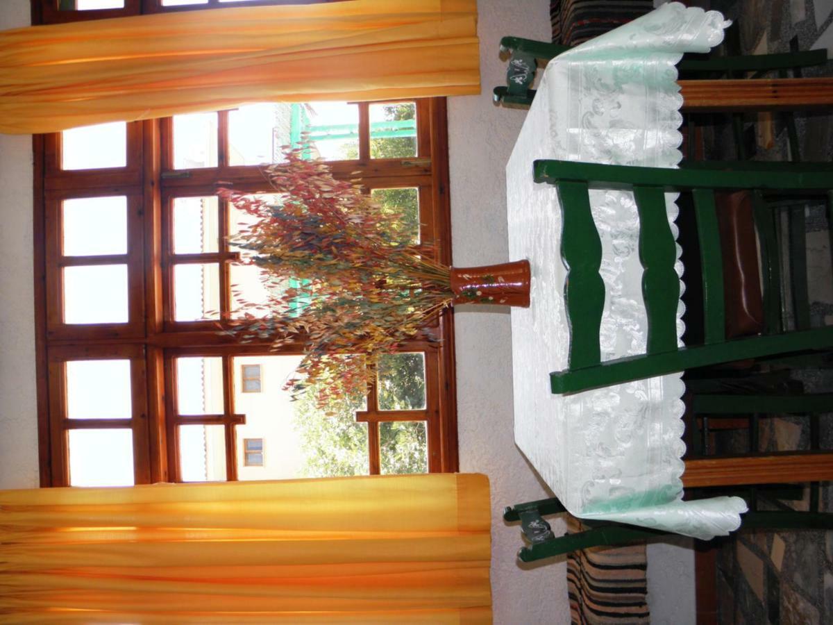 Katerina'S Apartment Plomari 外观 照片