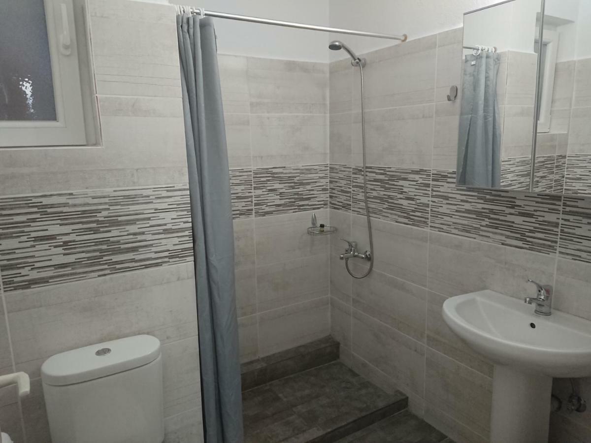 Katerina'S Apartment Plomari 外观 照片